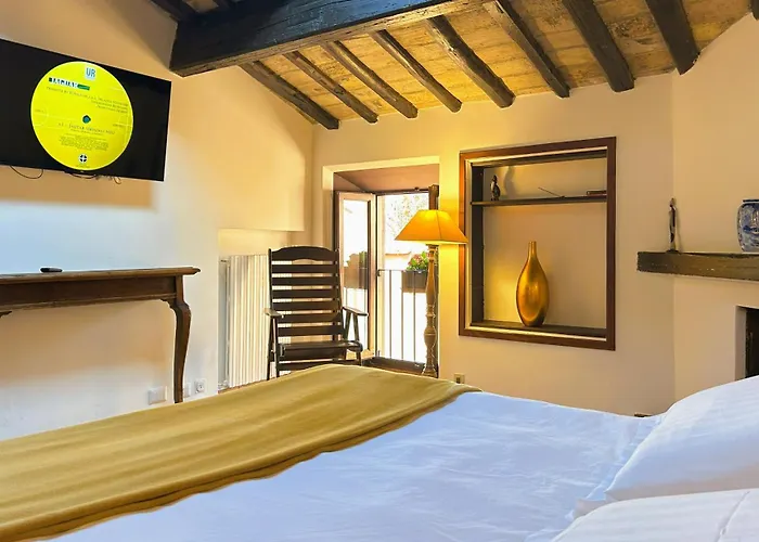 The Gem - Trastevere Cozy Retreat With Pool